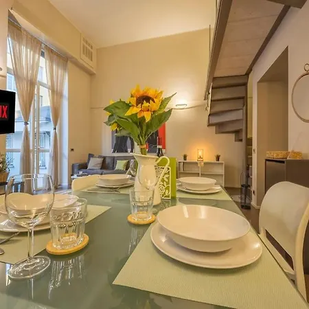 Lovely & Quiet Loft Next To Porta Nuova Station Turin