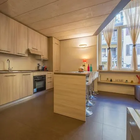 Lovely & Quiet Loft Next To Porta Nuova Station