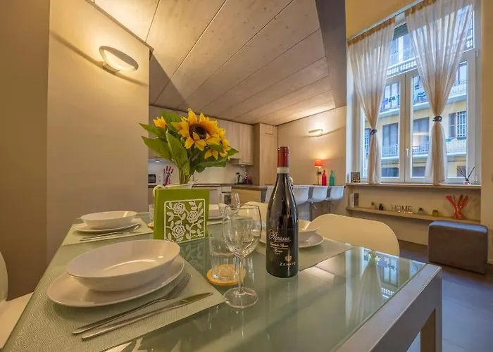 Lovely & Quiet Loft Next To Porta Nuova Station Turin