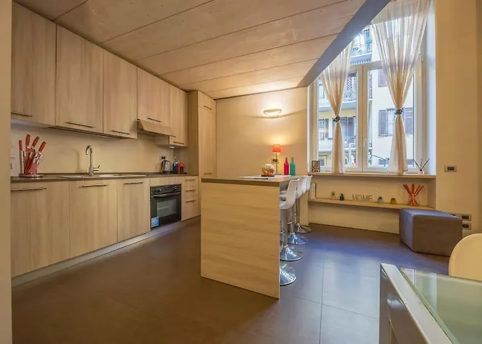 Lovely & Quiet Loft Next To Porta Nuova Station